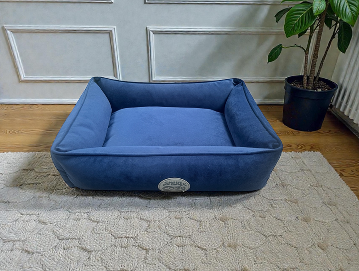 Charlie Dog Pet Bed Removable Cover Velvet Hollowfibre Filling