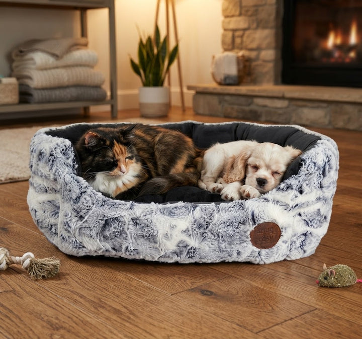 Luxurious Grey Faux Fur Dog/Cat Bed – Elevate Your Pet's Comfort and Style - Pet Beds for dogs Snug and Cosy Pets